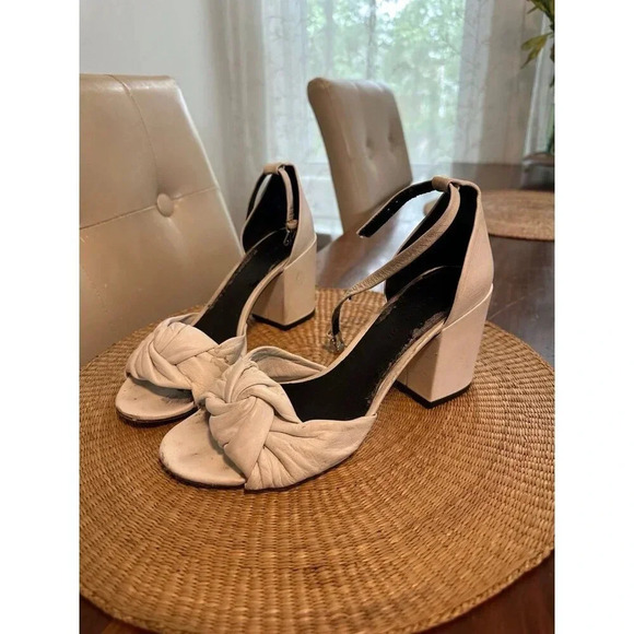 Rebecca Minkoff women’s size 8M white heels - Picture 1 of 9